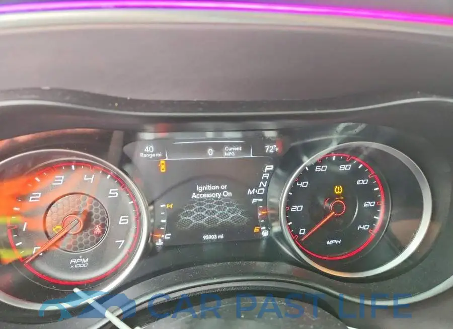 2C3CDXBG1LH117997# 9