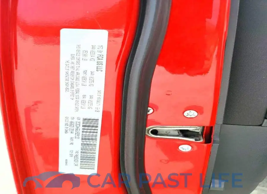2C3CDXHG6JH329122# 12