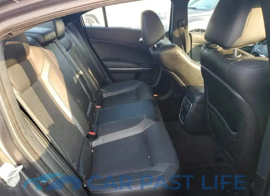 2C3CDXHG8JH253452# 10