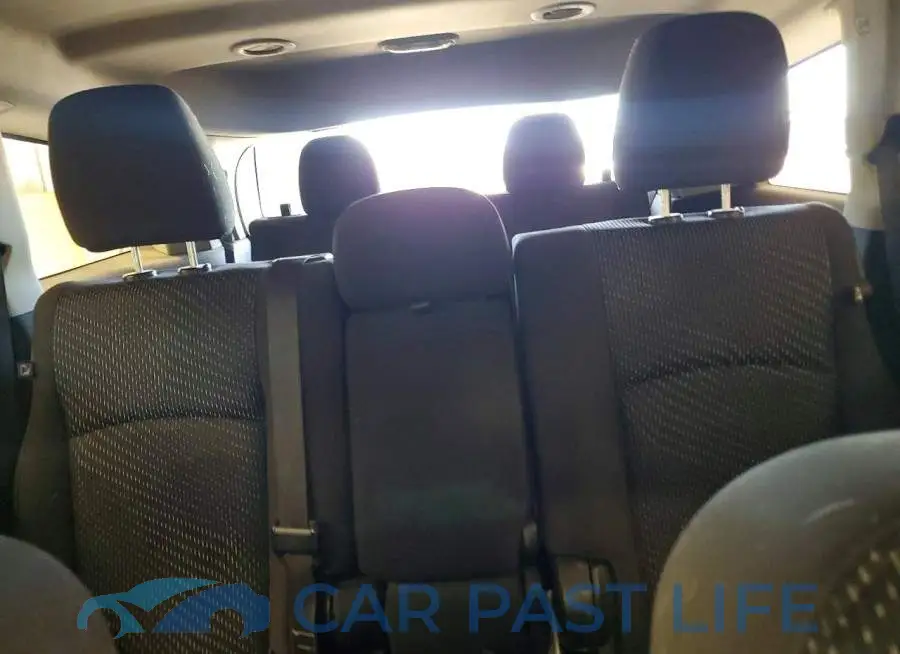 3C4PDCAB6HT557370# 10