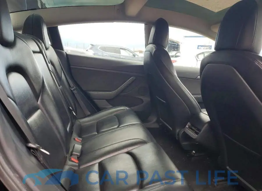 5YJ3E1EB6NF190426# 10