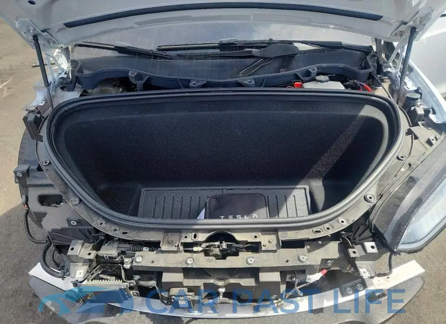 7SAXCBE56PF425209# 12