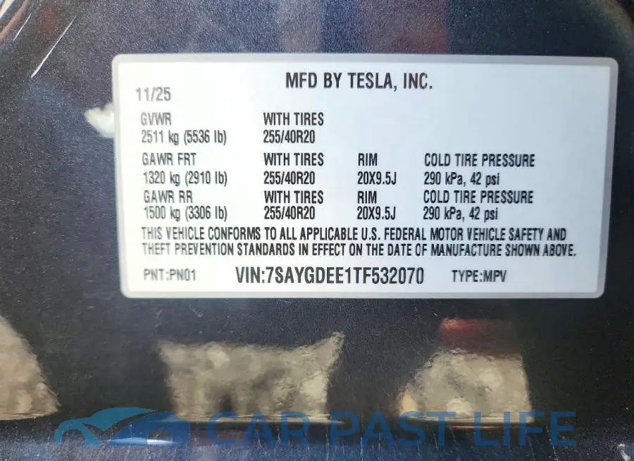 7SAYGDEE1TF532070# 12