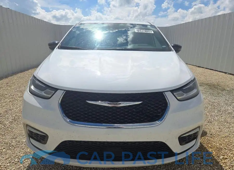 2C4RC1BG0TR179469# 5