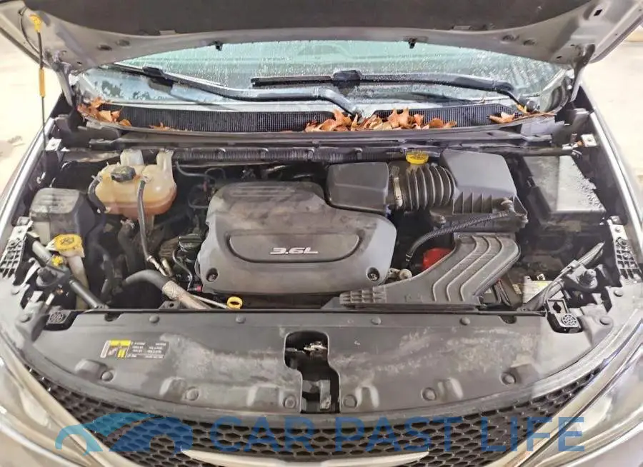 2C4RC1BG1HR539131# 12
