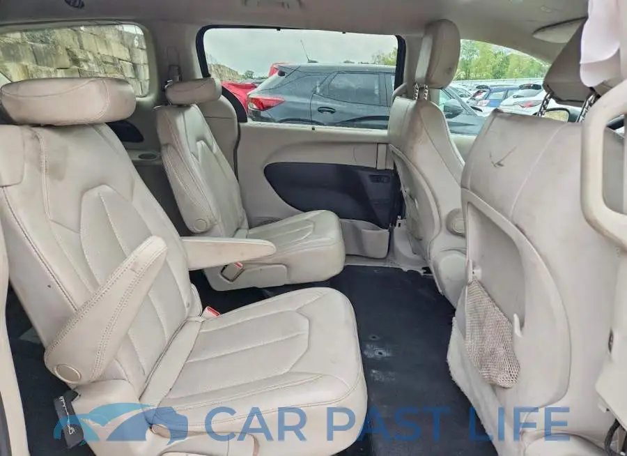 2C4RC1DG3MR551692# 11
