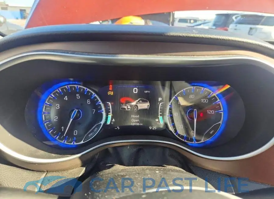 2C4RC1EG3JR271006# 9