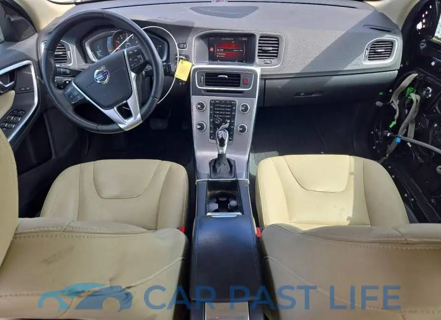 LYV402HK9HB152795# 8