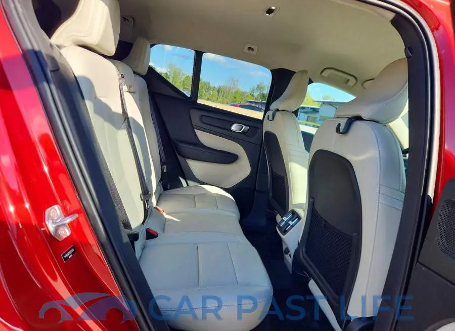 YV4162UK7M2603769# 11