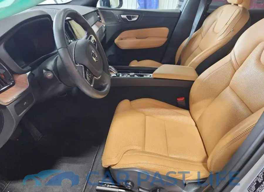 YV4L12RM3R1800890# 7
