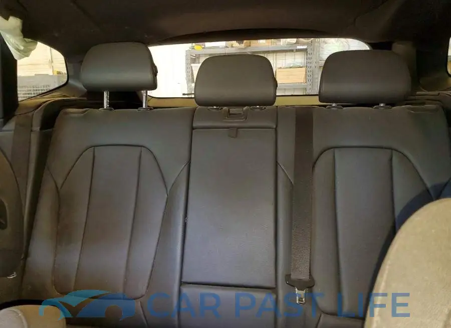 5UXTR7C52KLR45793# 10