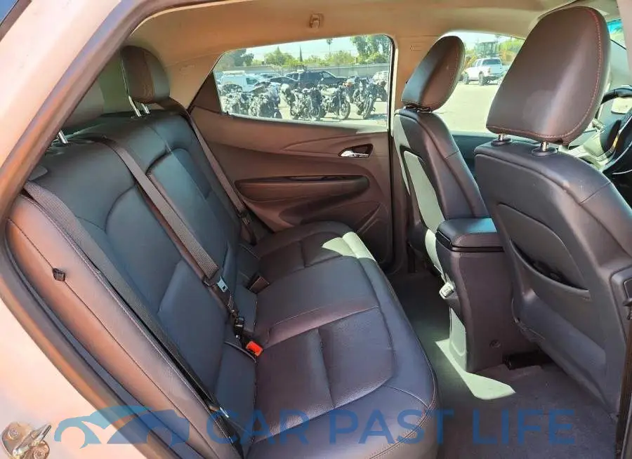 1G1FZ6S08M4108373# 10