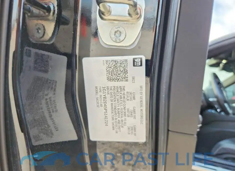 1G1YB2D45P5141724# 12