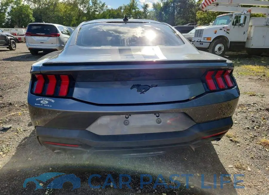 1FA6P8TH0R5112535# 6