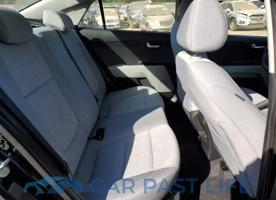 3KPA24AD5PE557110# 10