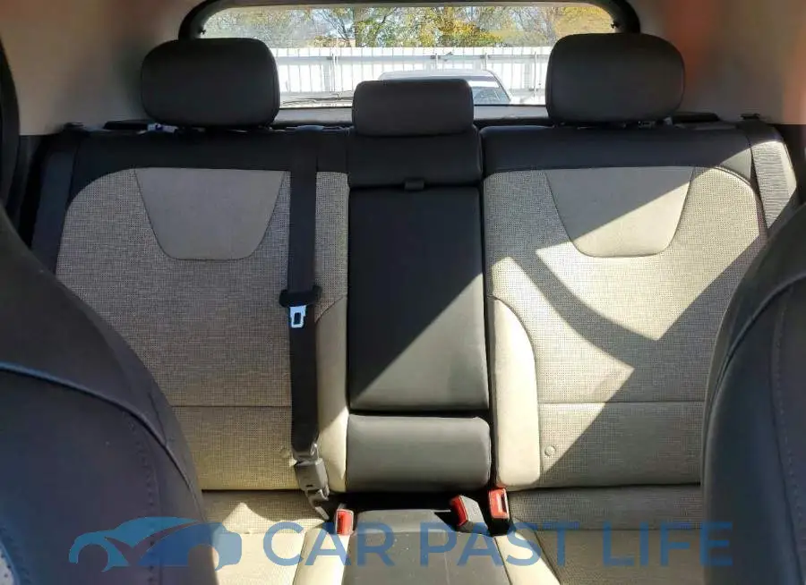 KNDCT3LE2P5116293# 10