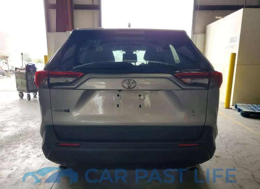 2T3P1RFV8MW210348# 6