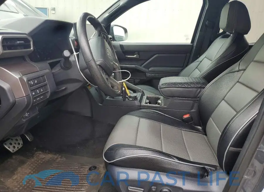 3TMLB5JN5RM049526# 7