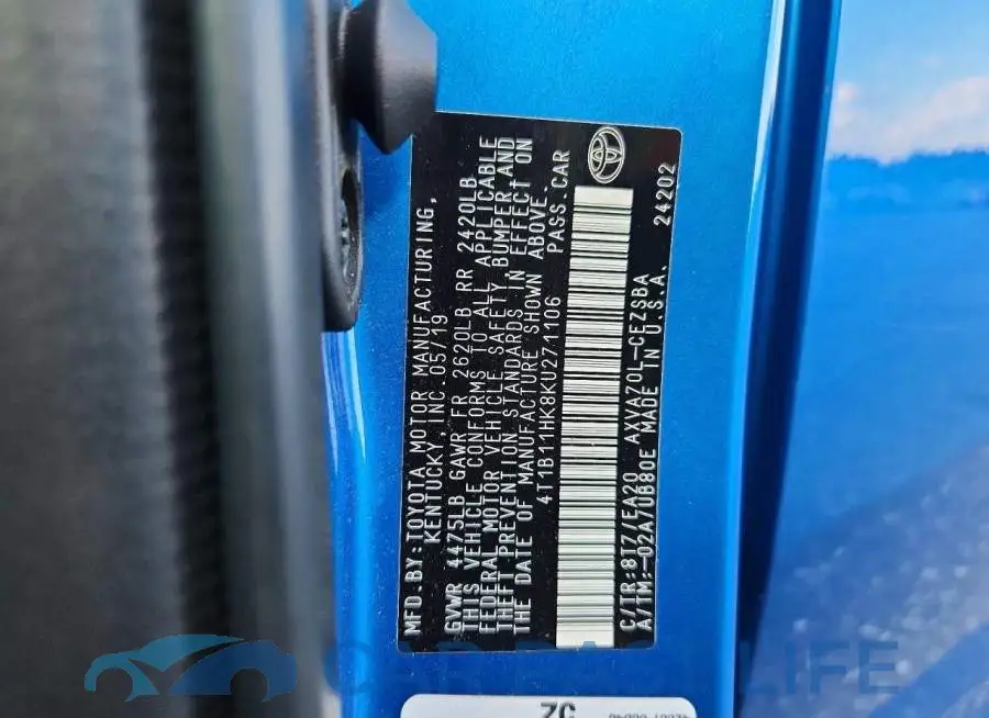 4T1B11HK8KU271106# 12