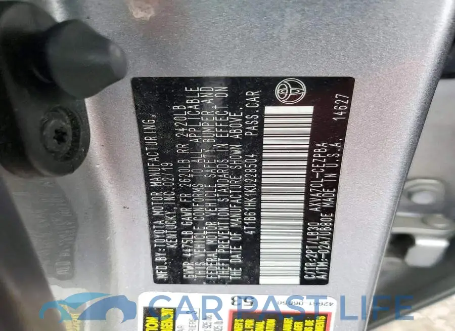 4T1B61HK1KU228504# 12