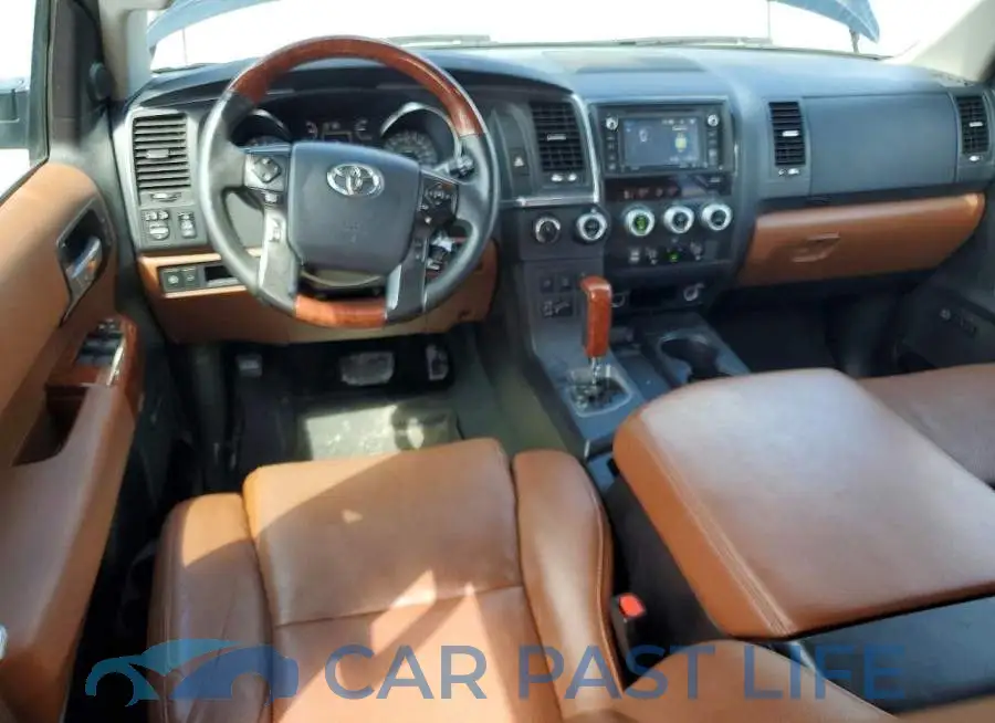 5TDDY5G1XJS159158# 8