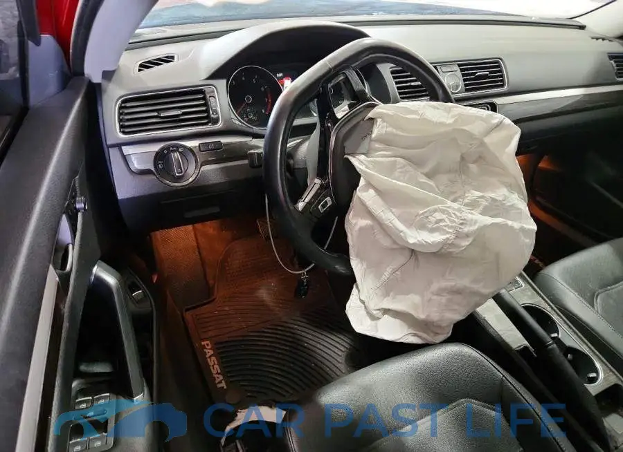 1VWGT7A31HC058875# 8