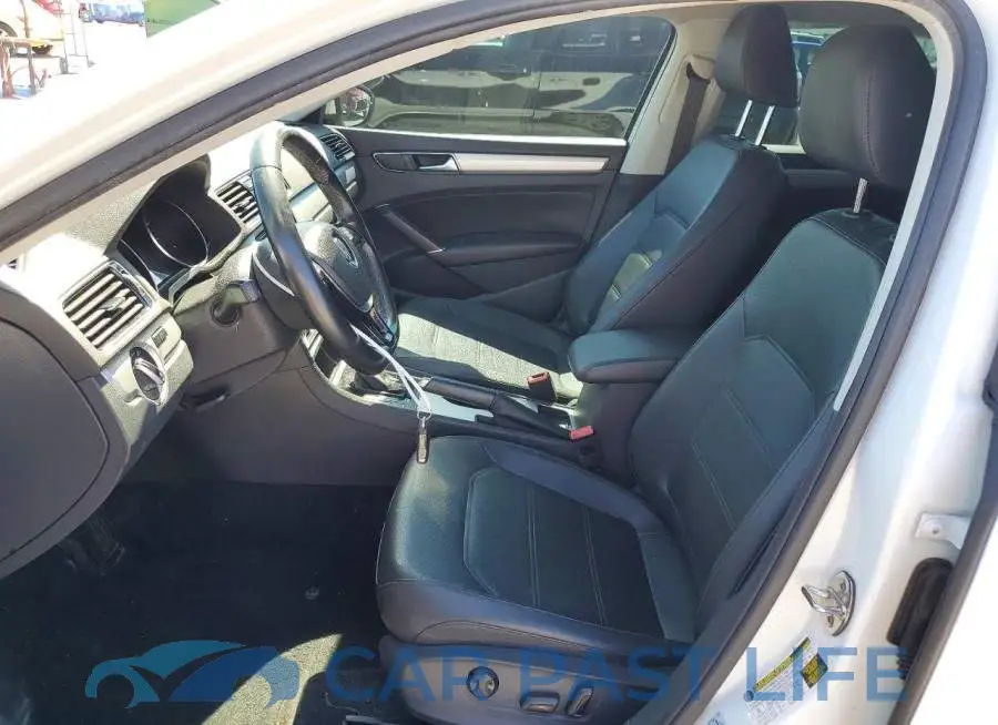 1VWLA7A37KC005707# 7