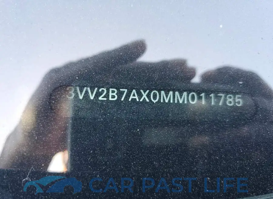 3VV2B7AX0MM011785# 13