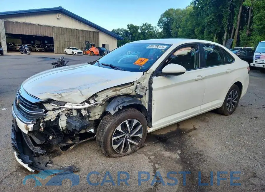 3VW5M7BUXPM007948# 1