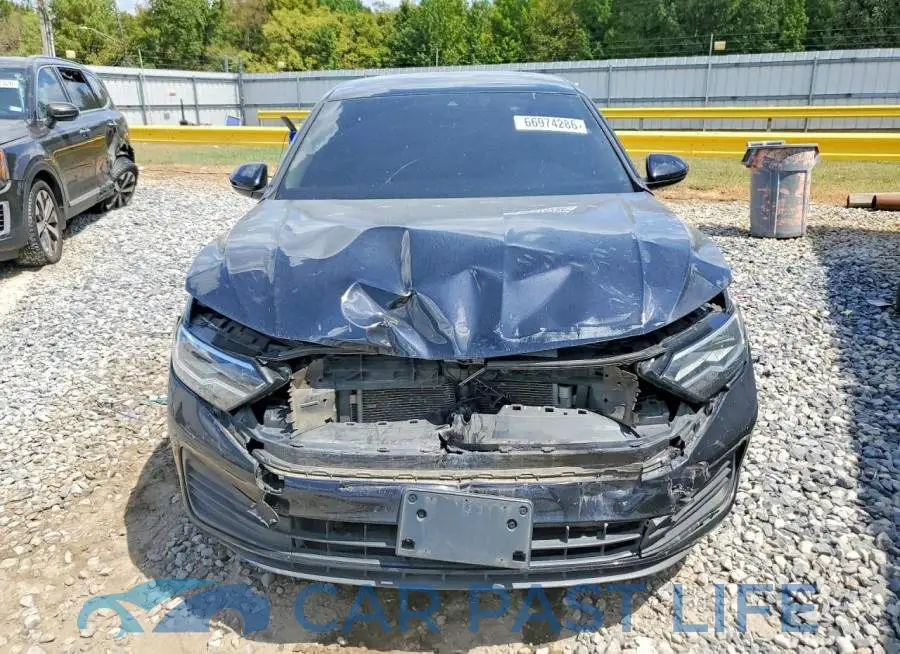 3VW7M7BU7RM089763# 5