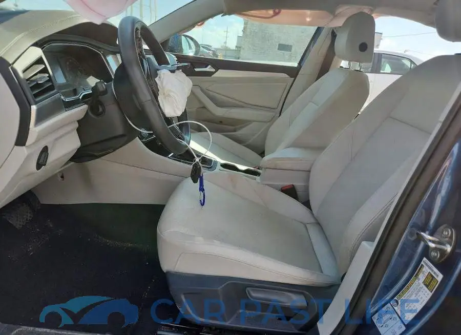 3VWCB7BU1LM056687# 7