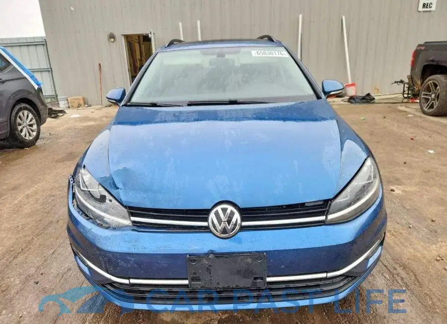 3VWD17AUXJM751711# 5