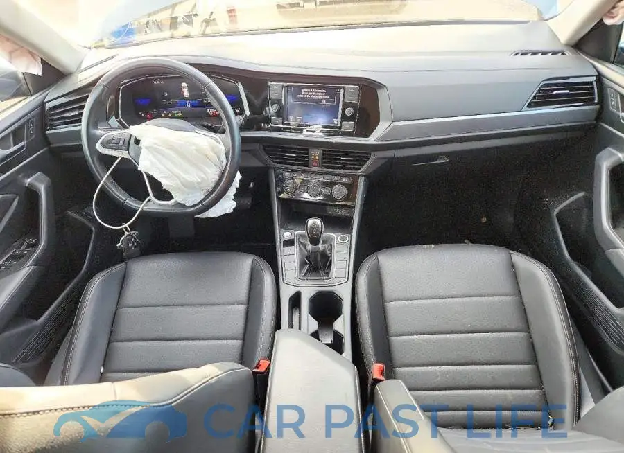3VWEM7BU4RM006152# 8