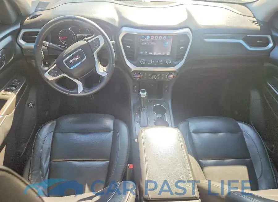 1GKKNMLS3JZ137921# 8