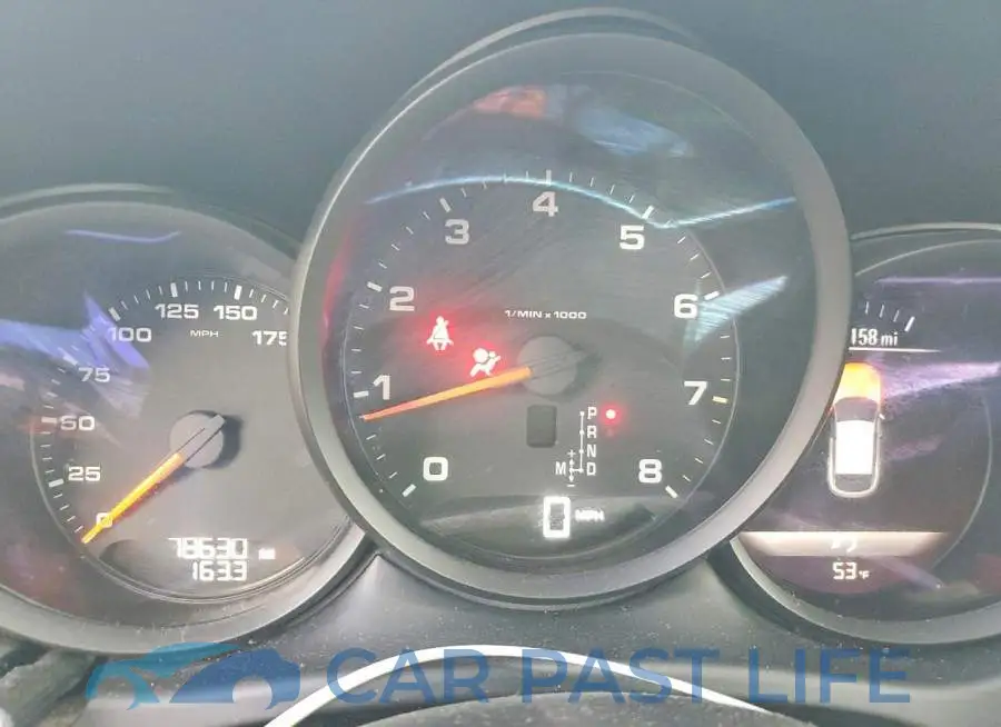WP1AA2A51JLB15809# 9