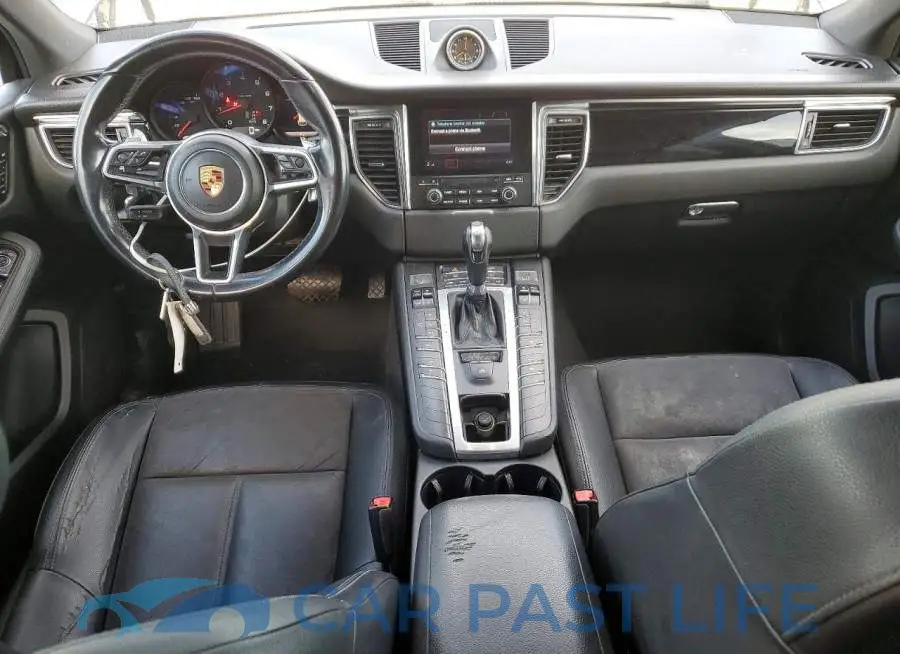 WP1AA2A51JLB15809# 8