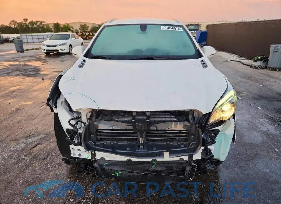 LRBFX1SA3JD114052# 5