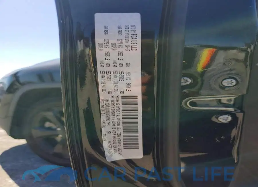 1C4PJLCB9JD545201# 12