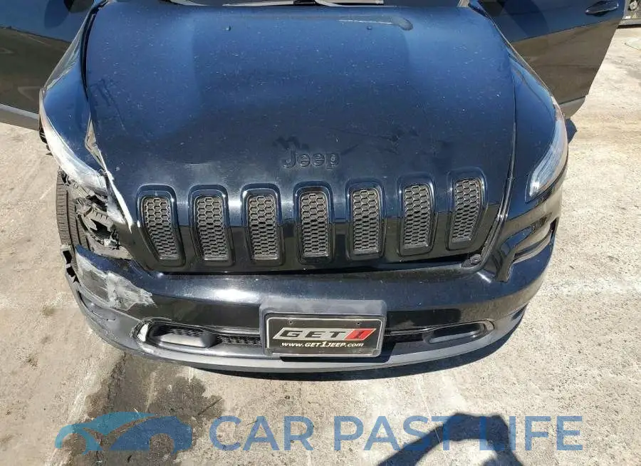 1C4PJLCB9JD545201# 11