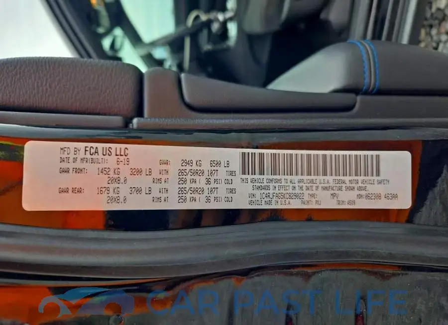 1C4RJFAG5KC829022# 13