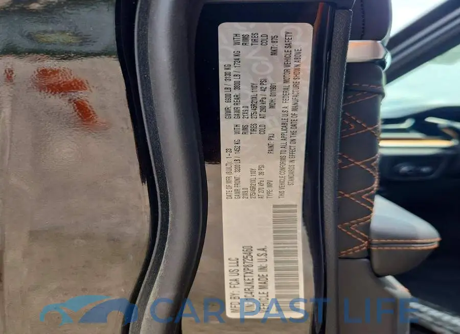 1C4RJKETXP8725460# 13