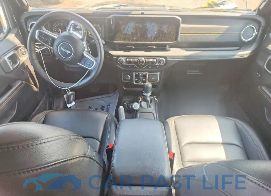 1C4RJXP63RW200520# 8