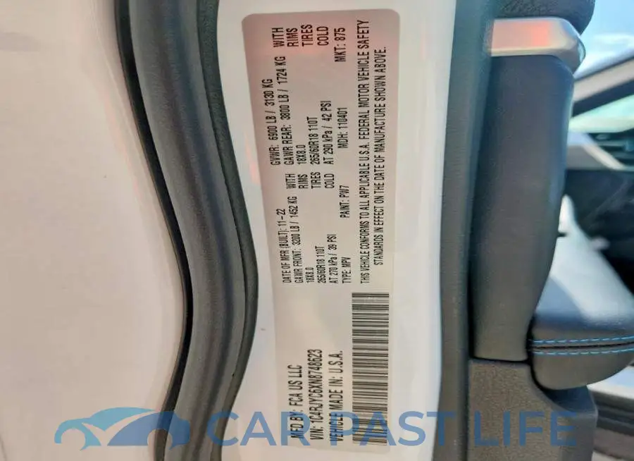 1C4RJYC6XN8748623# 13