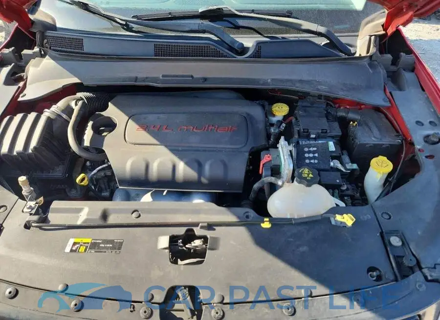 3C4NJCBBXJT494195# 11