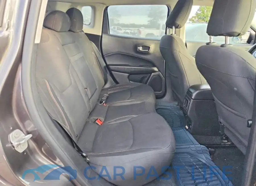 3C4NJDAB2KT703244# 11