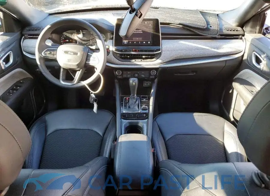 3C4NJDBN8ST594832# 8