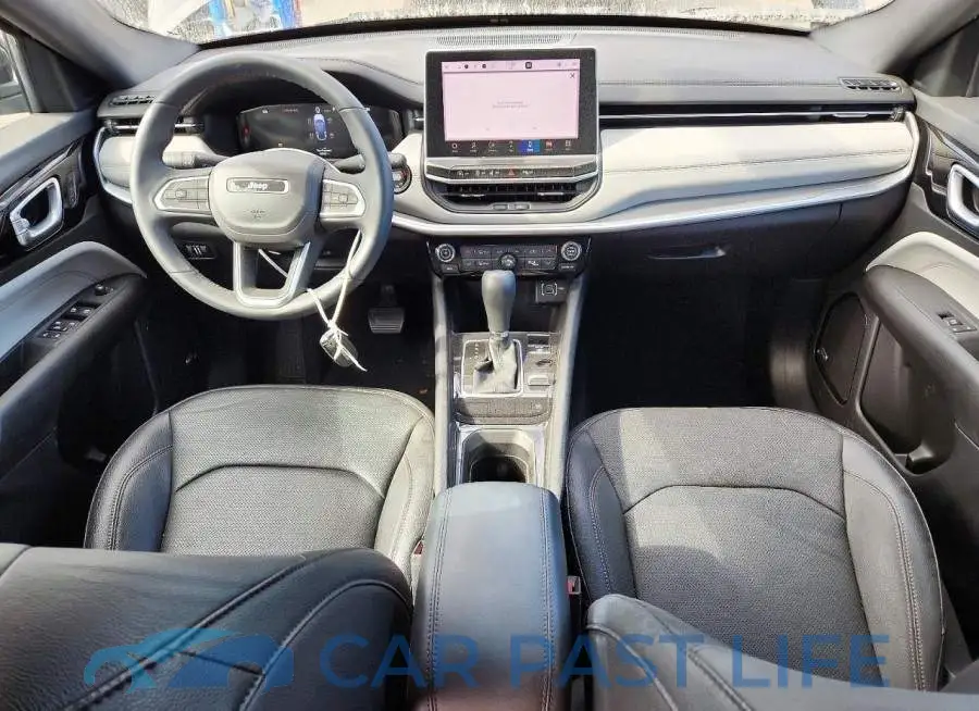 3C4NJDCN3RT160259# 8