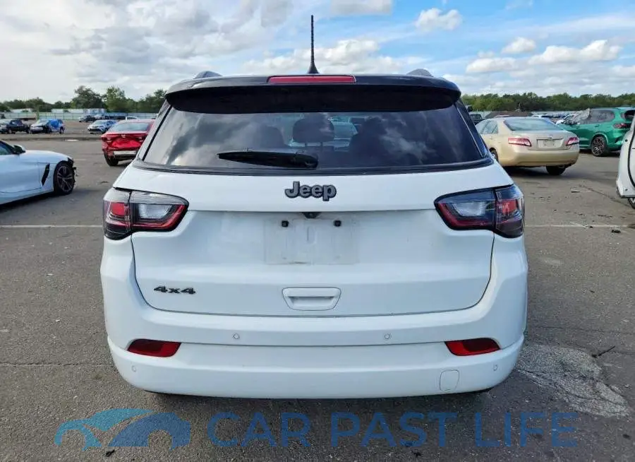 3C4NJDCN3ST537050# 6