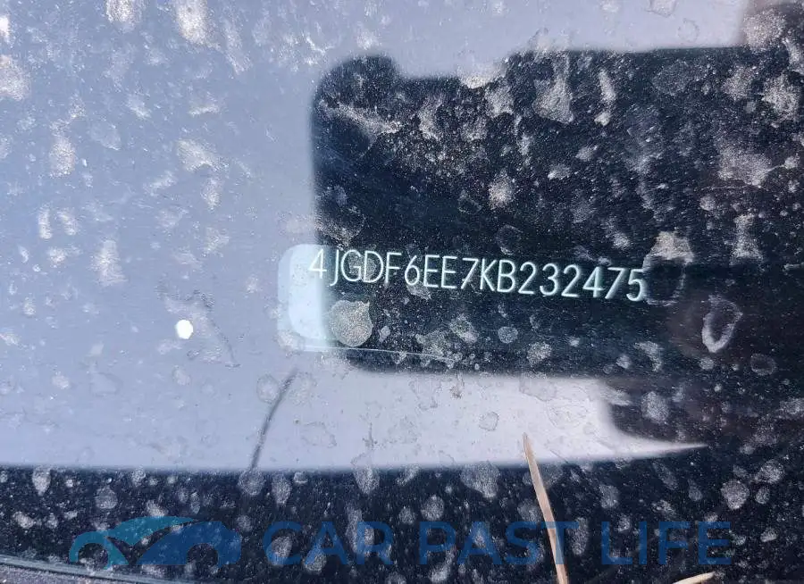 4JGDF6EE7KB232475# 13