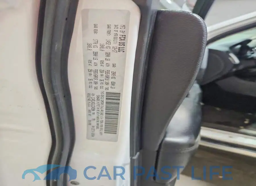 1C4RDJAG3JC242990# 13